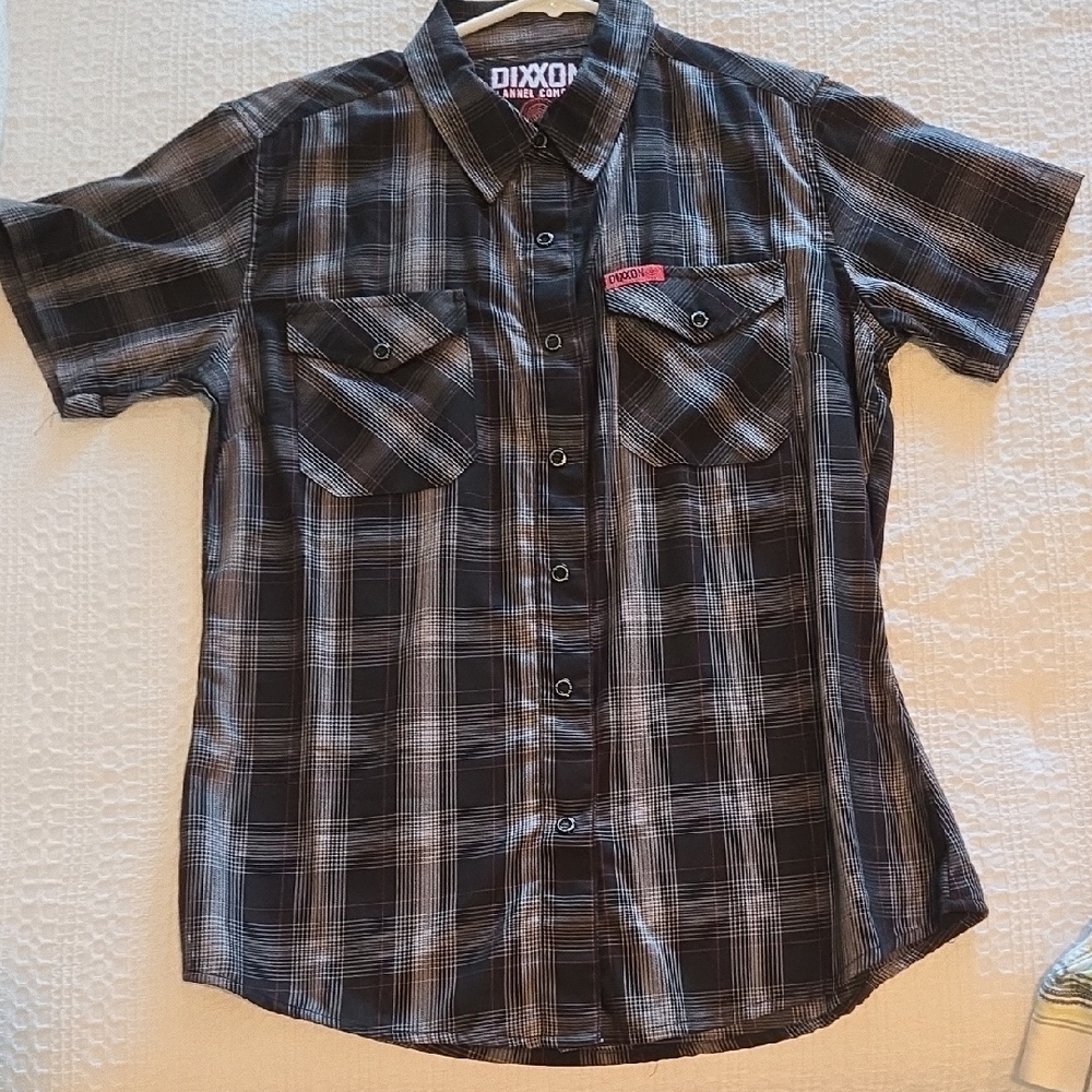 DIXXON Womens Gray and Black Plaid Shirt NWOT